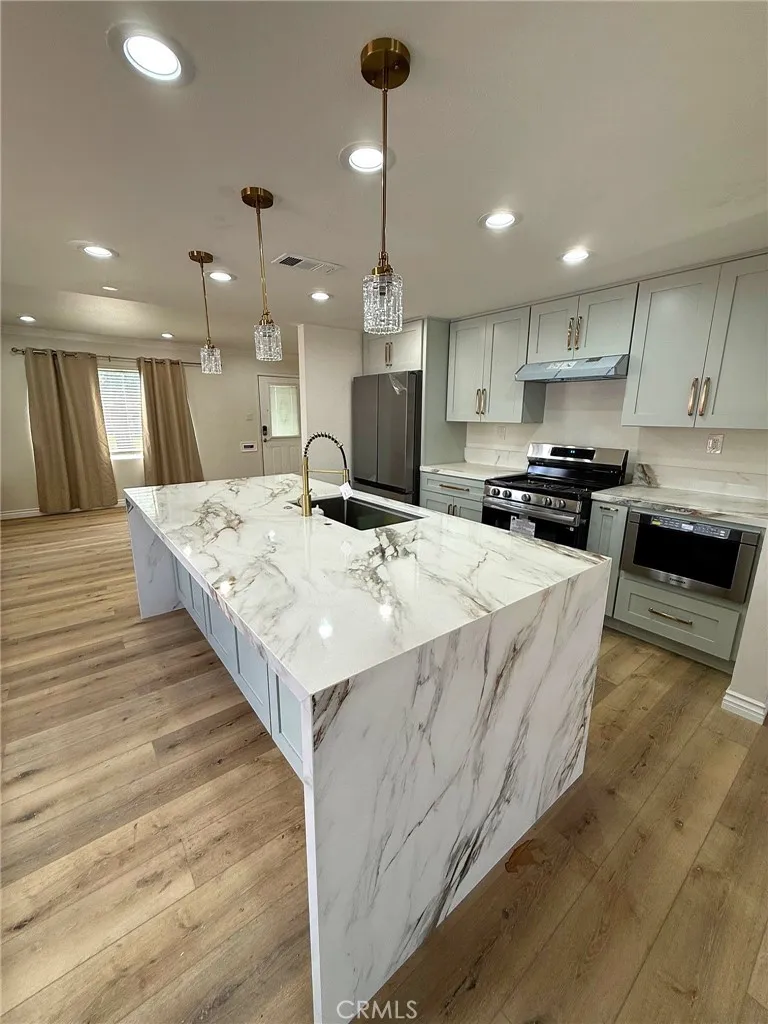 Front House Kitchen