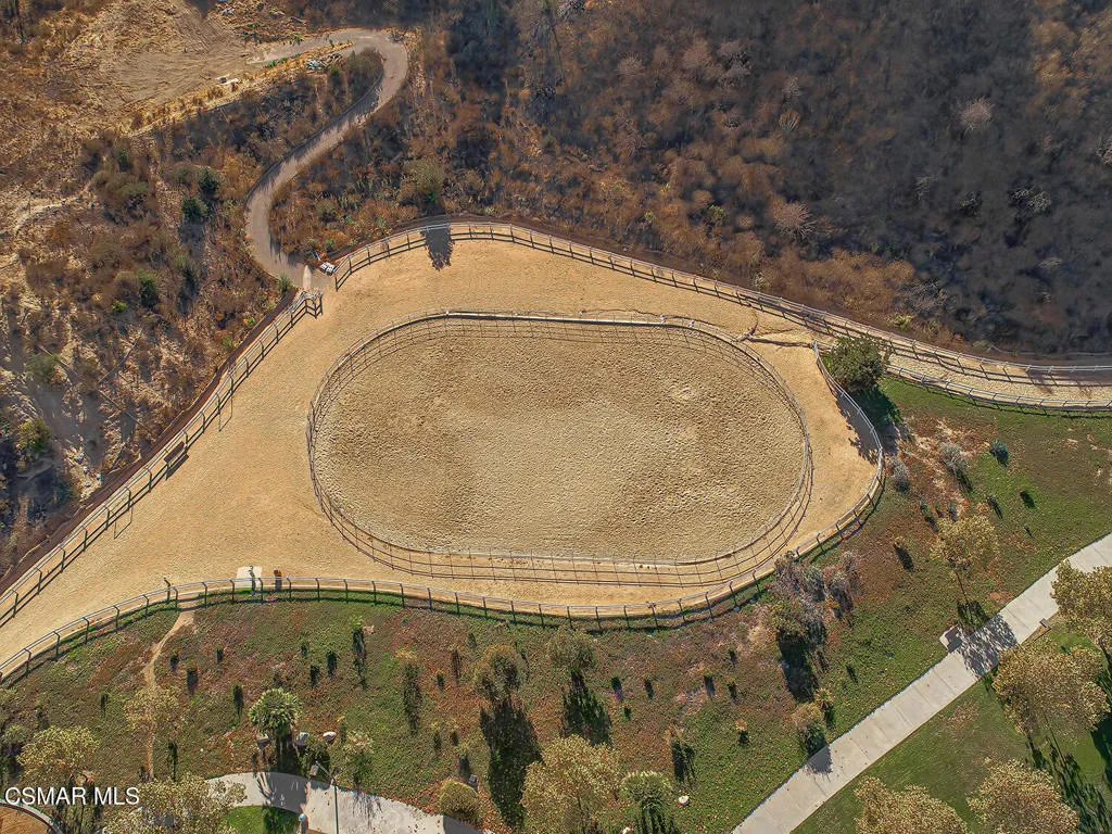 jBridal Path Arenas and Community6