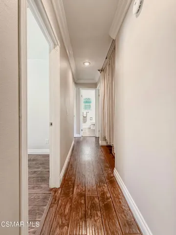 fHall Bath1