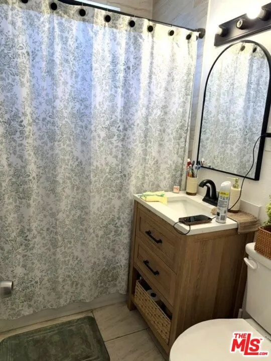 full bath