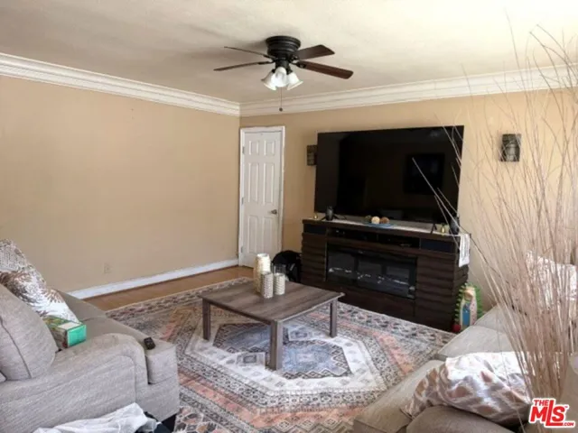 5240- living room