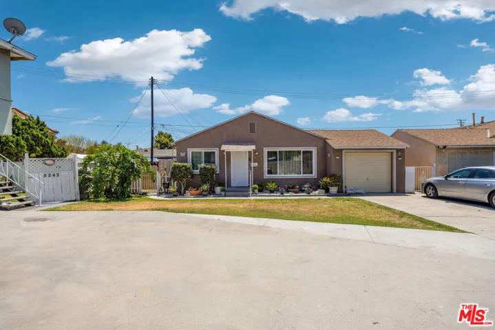 5240 - 2br/1ba