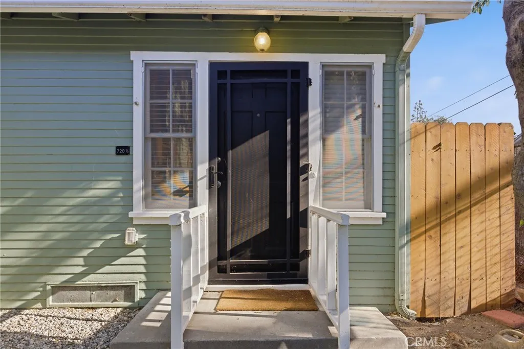 720-1/2 Ocean View