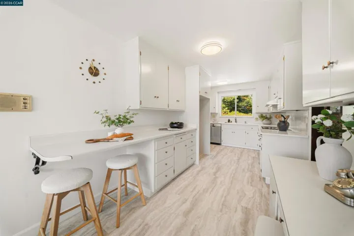 16985 Lamont Ct, Castro Valley, California 94546