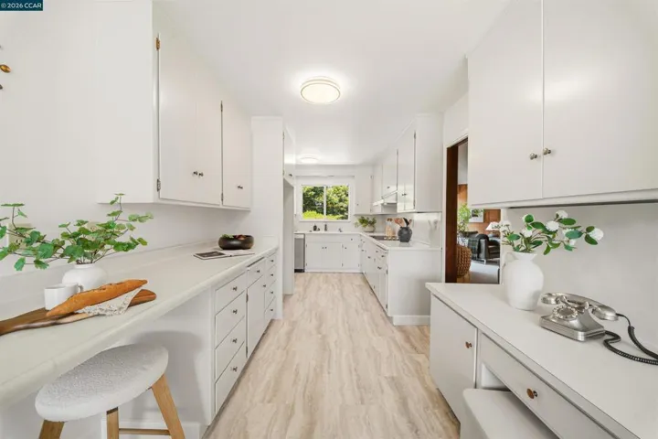 16985 Lamont Ct, Castro Valley, California 94546