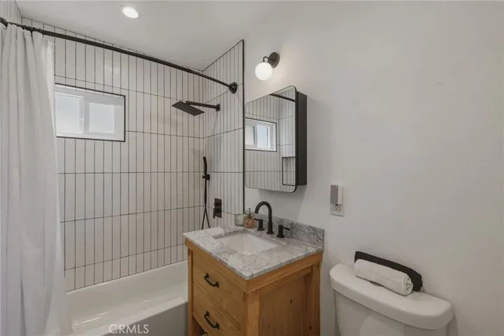 4068 Newton, Torrance, California 90505