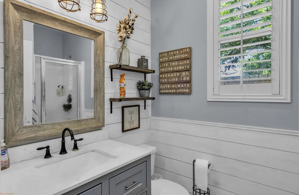Were Focused 42724 Tango-22