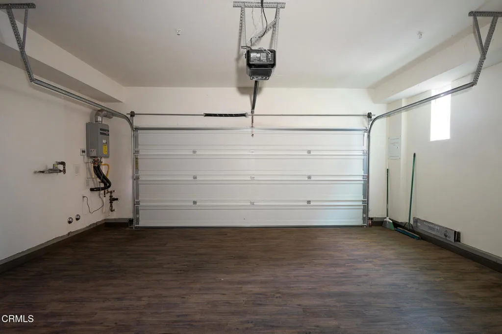 174 Prairie St-16