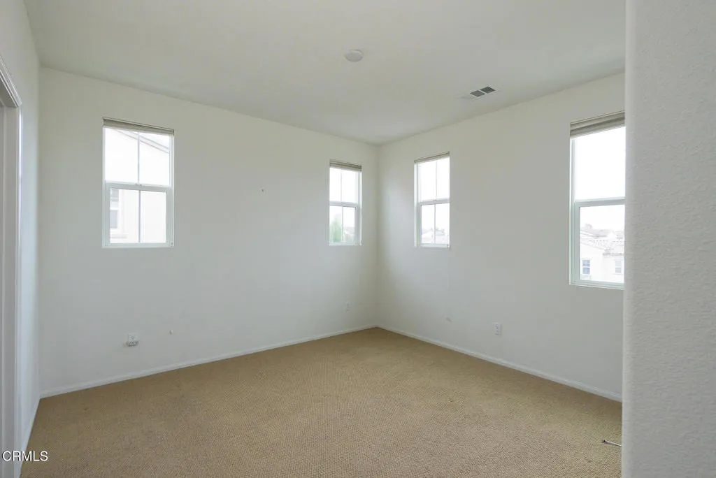 174 Prairie St-18