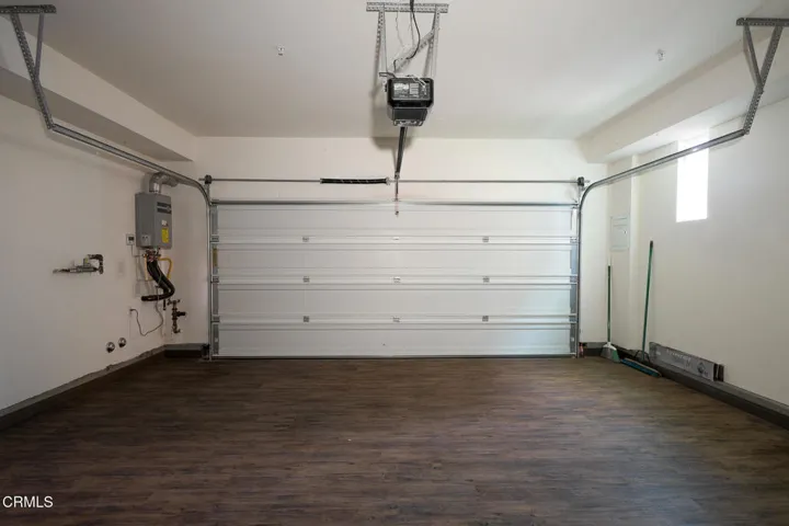 174 Prairie St-16
