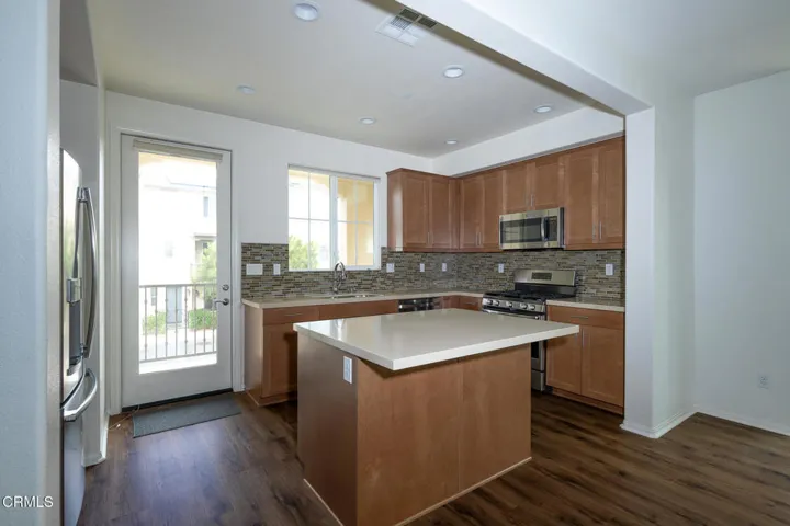 174 Prairie St-7