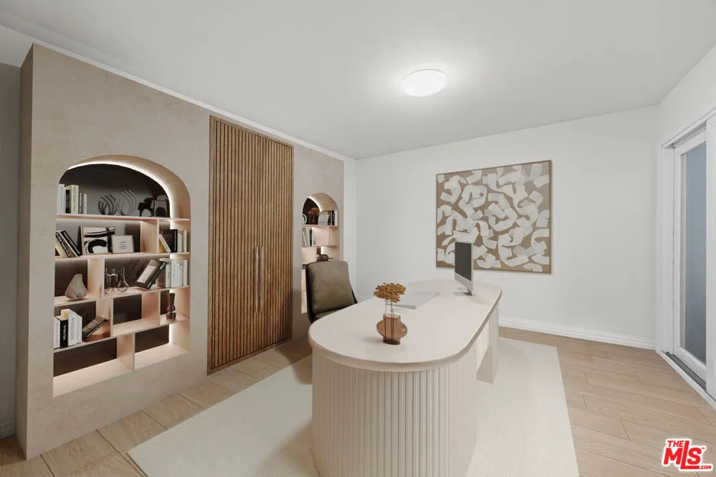 VIRTUAL STAGING