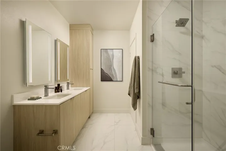 21010 Erwin Street 623, Woodland Hills, California 91367