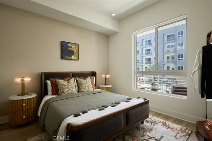 21010 Erwin Street 623, Woodland Hills, California 91367