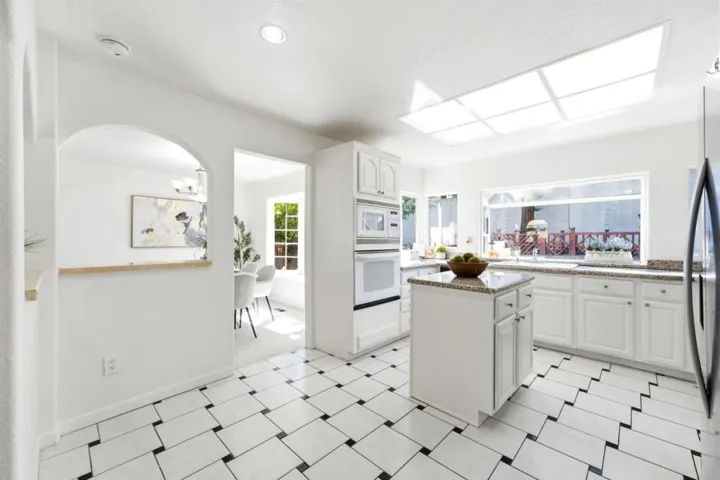 3072 Cray Court, San Jose, California 95121