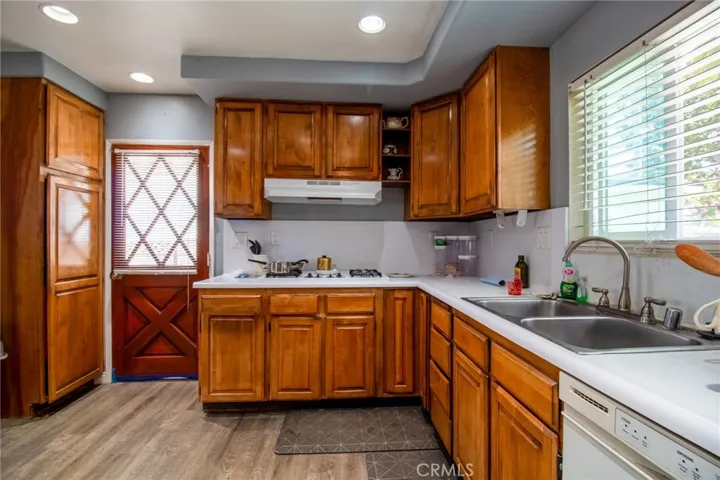 517 S Newell, Fullerton, California 92832