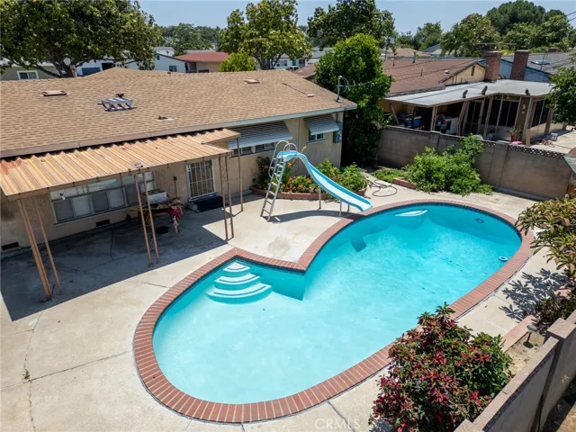 517 S Newell, Fullerton, California 92832