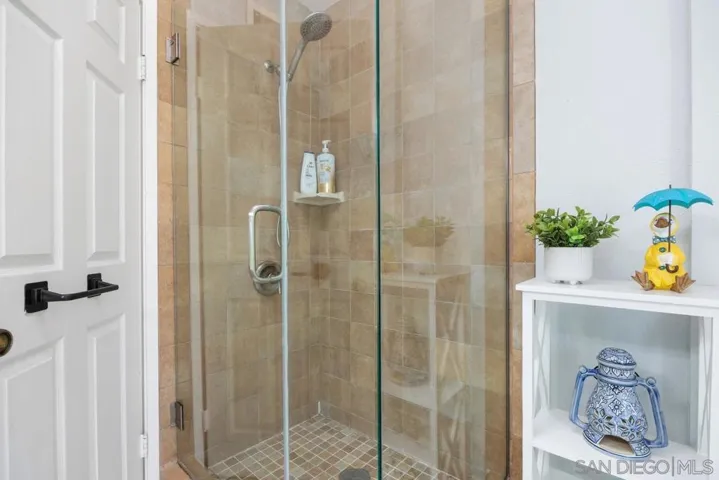 17495 Carnton Way, San Diego, California 92128