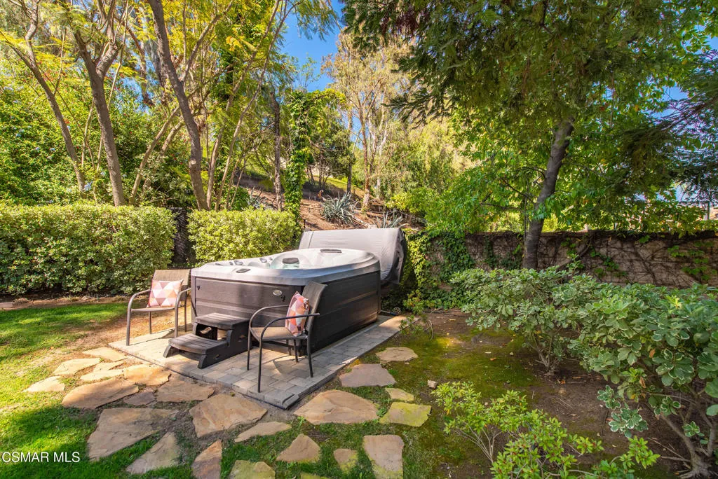 29455 Fountainwood St Agoura Hills-60