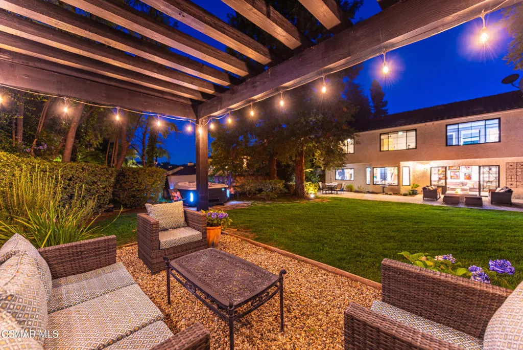 29455 Fountainwood St Agoura Hills-225