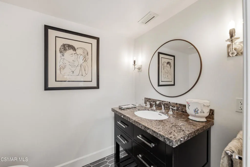 29455 Fountainwood St Agoura Hills-12