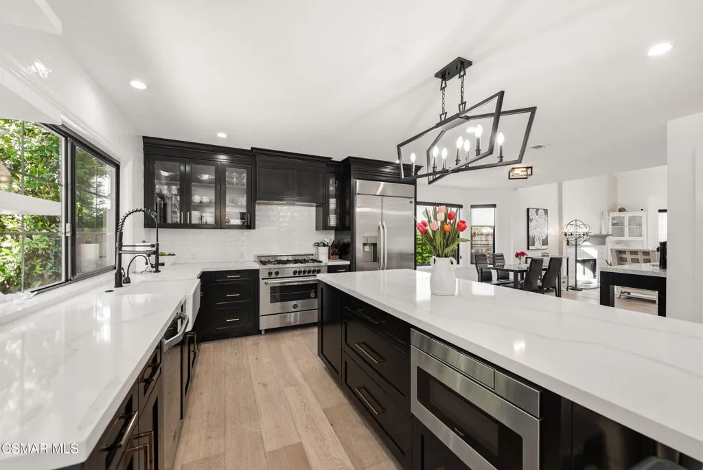 29455 Fountainwood St Agoura Hills-25