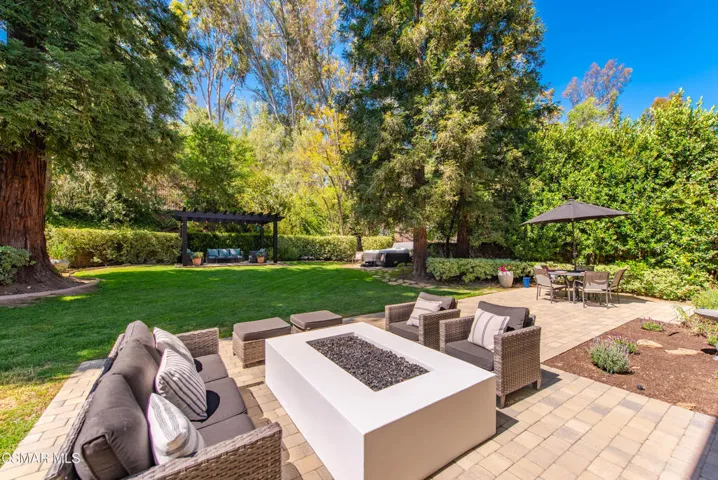 29455 Fountainwood St Agoura Hills-50