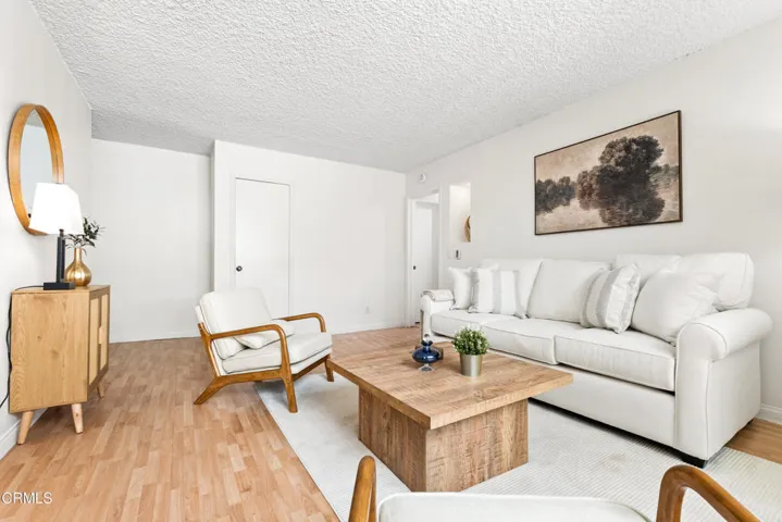 07-07 - 630 E Orange Grove Unit A