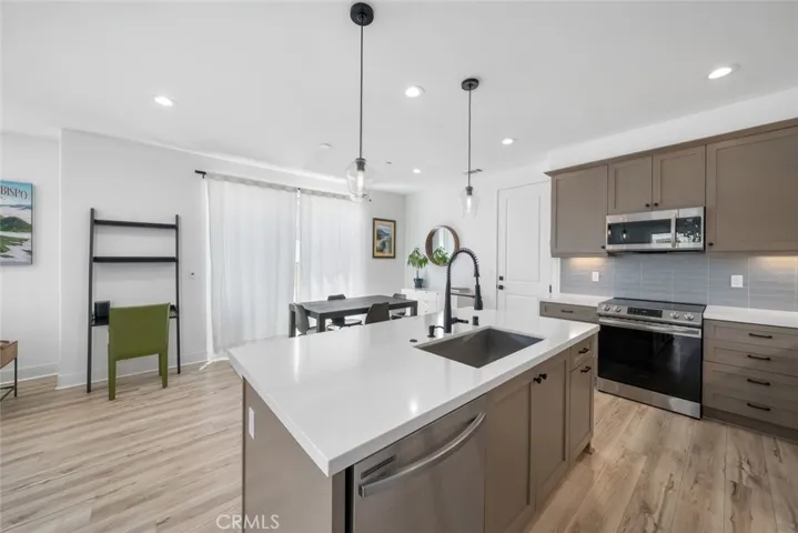 1885 San Luis Ranch, San Luis Obispo, California 93405