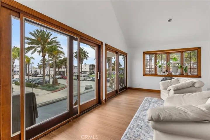 1444 W Bay, Newport Beach, California 92661