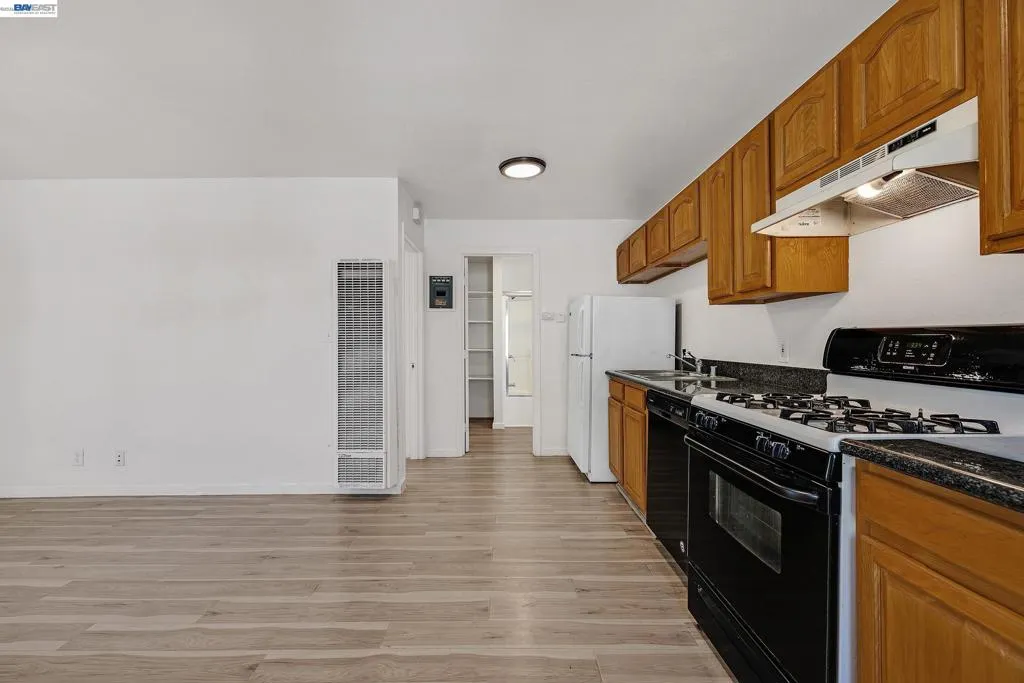 4067 Vineyard Unit 5