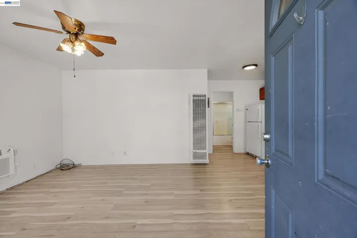 4059 Vineyard Unit 5 1BR/1BA