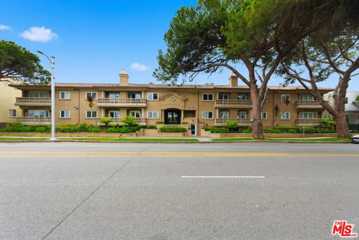 11440 National Boulevard 16, Los Angeles, California 90064