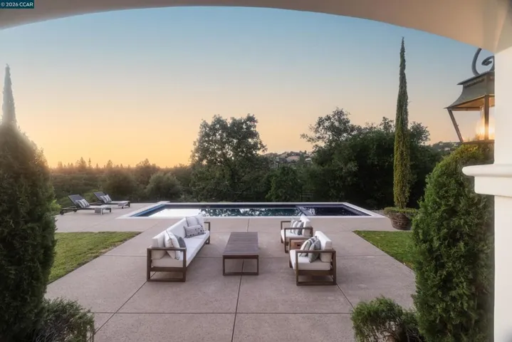 32 Copenhagen Ct, Alamo, California 94507
