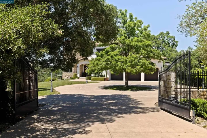 32 Copenhagen Ct, Alamo, California 94507