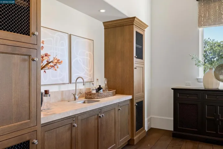 32 Copenhagen Ct, Alamo, California 94507