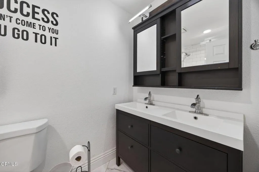 Updated Hall Bathroom