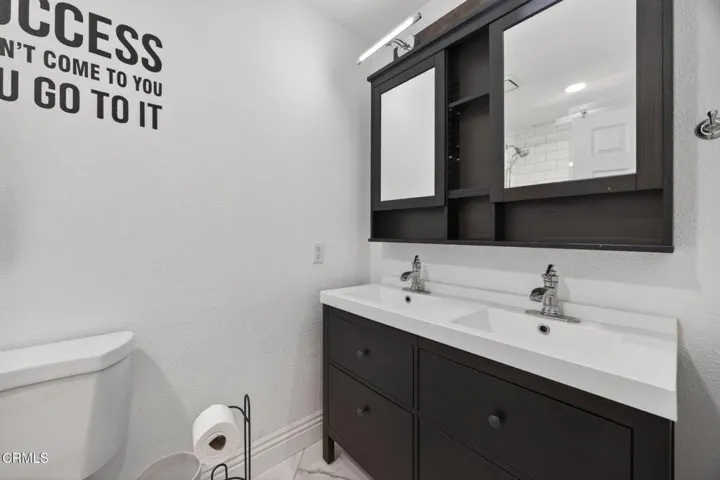 Updated Hall Bathroom