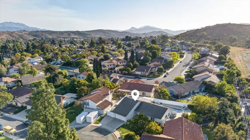 Surrounding Hills & Community