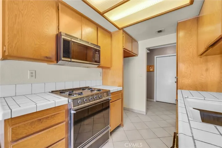 Kitchen- Picture has been edited