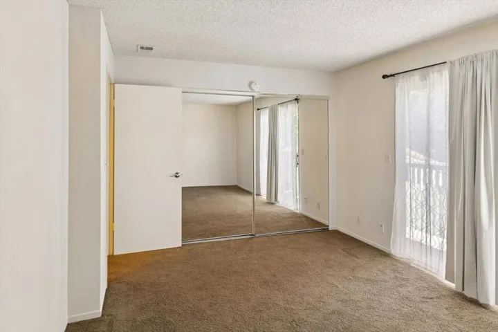 103 Missiion, East Palo Alto, California 94303