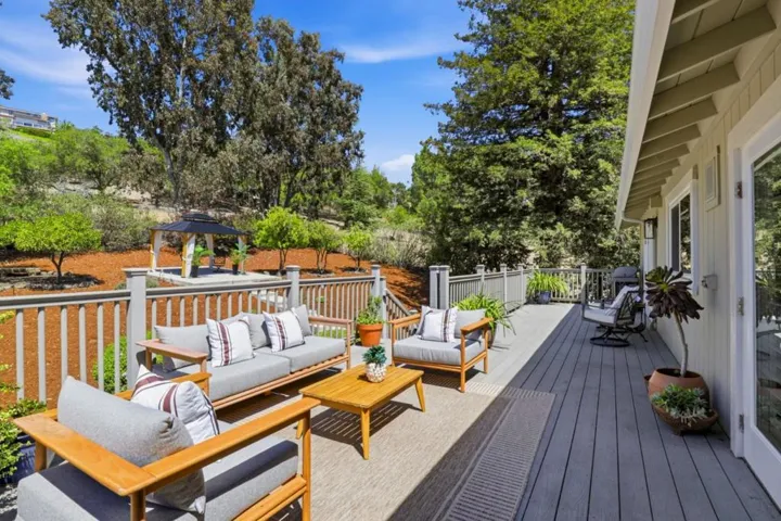 16460 Rustling Oak Court, Morgan Hill, California 95037