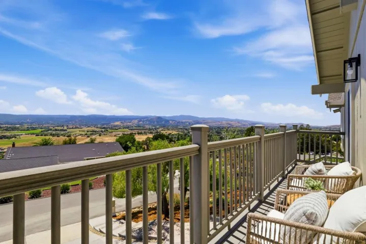 16460 Rustling Oak Court, Morgan Hill, California 95037