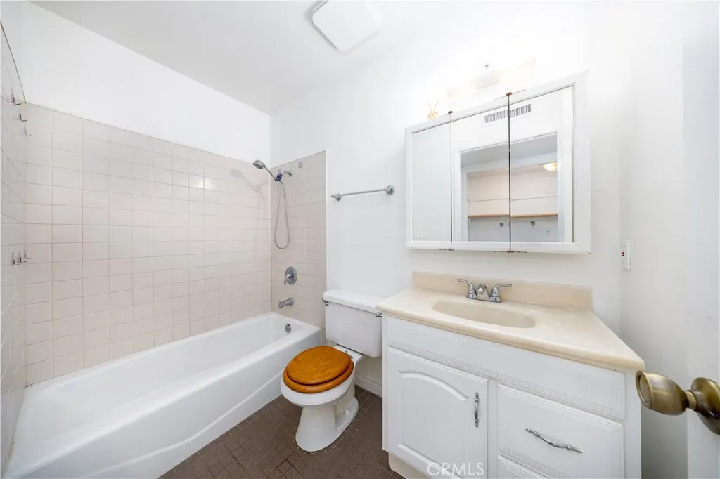 Second floor bathroom