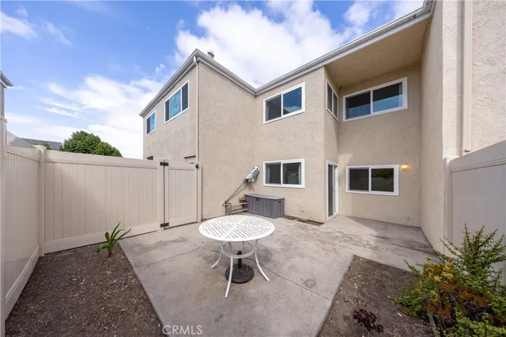 Spacious backyard