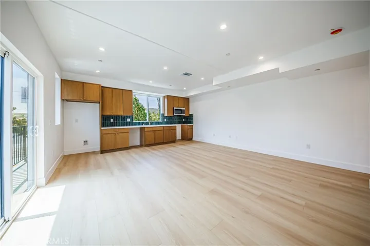 1063 S Corning Street, Los Angeles, California 90035