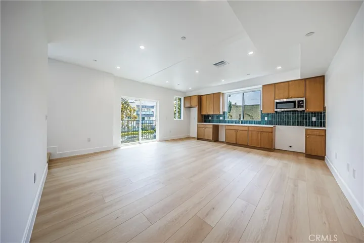 1063 S Corning Street, Los Angeles, California 90035