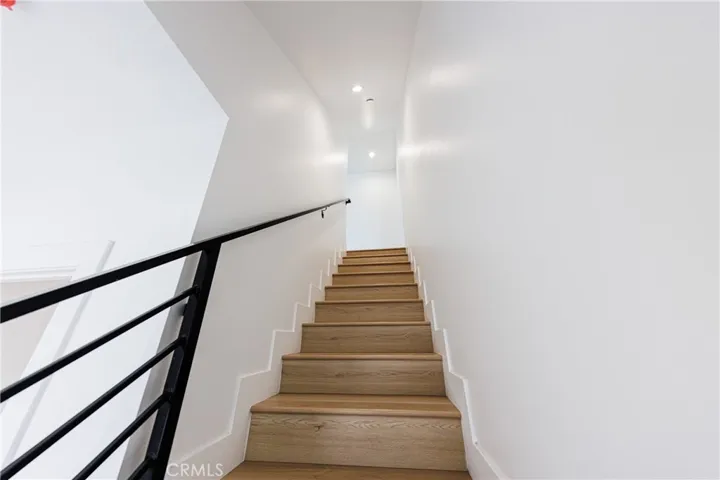 1063 S Corning Street, Los Angeles, California 90035