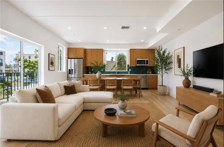 1063 S Corning Street, Los Angeles, California 90035