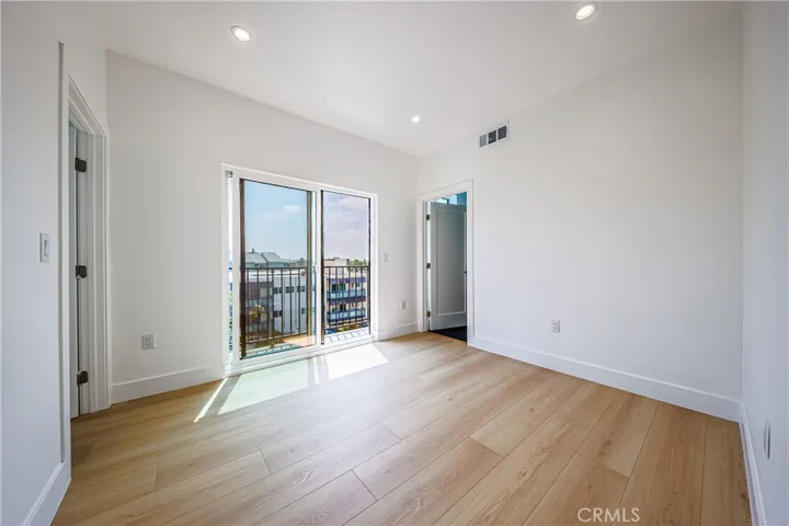 1063 S Corning Street, Los Angeles, California 90035